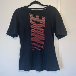 Nike Short Sleeve Shirt